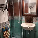 L'antica Corte, ساليرنو